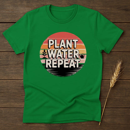 MyDesigns Physical Item S / Irish Green Plant Water Repeat Retro T-Shirts